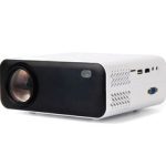 화이트 색상의 귀여운 미니 빔프로젝터 추천